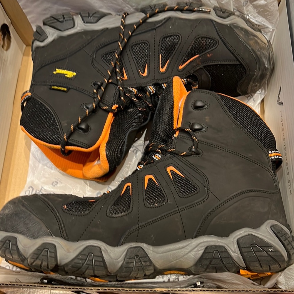 men boots